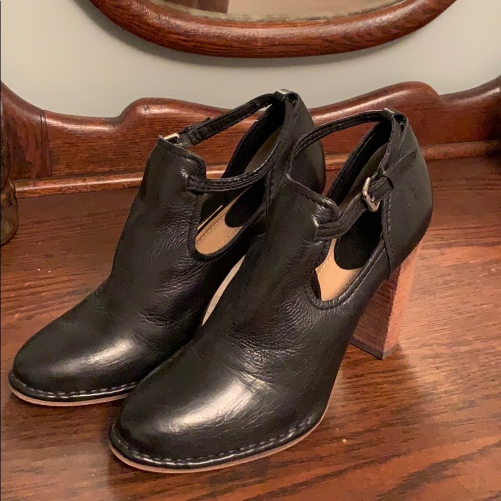 Frye Margaret Shootie 9.5